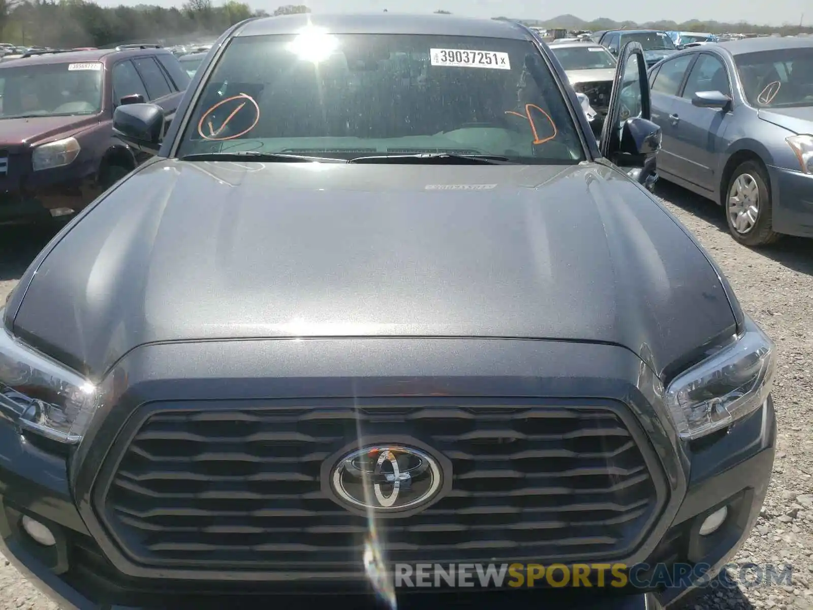 7 Photograph of a damaged car 3TMCZ5AN3MM408800 TOYOTA TACOMA 2021