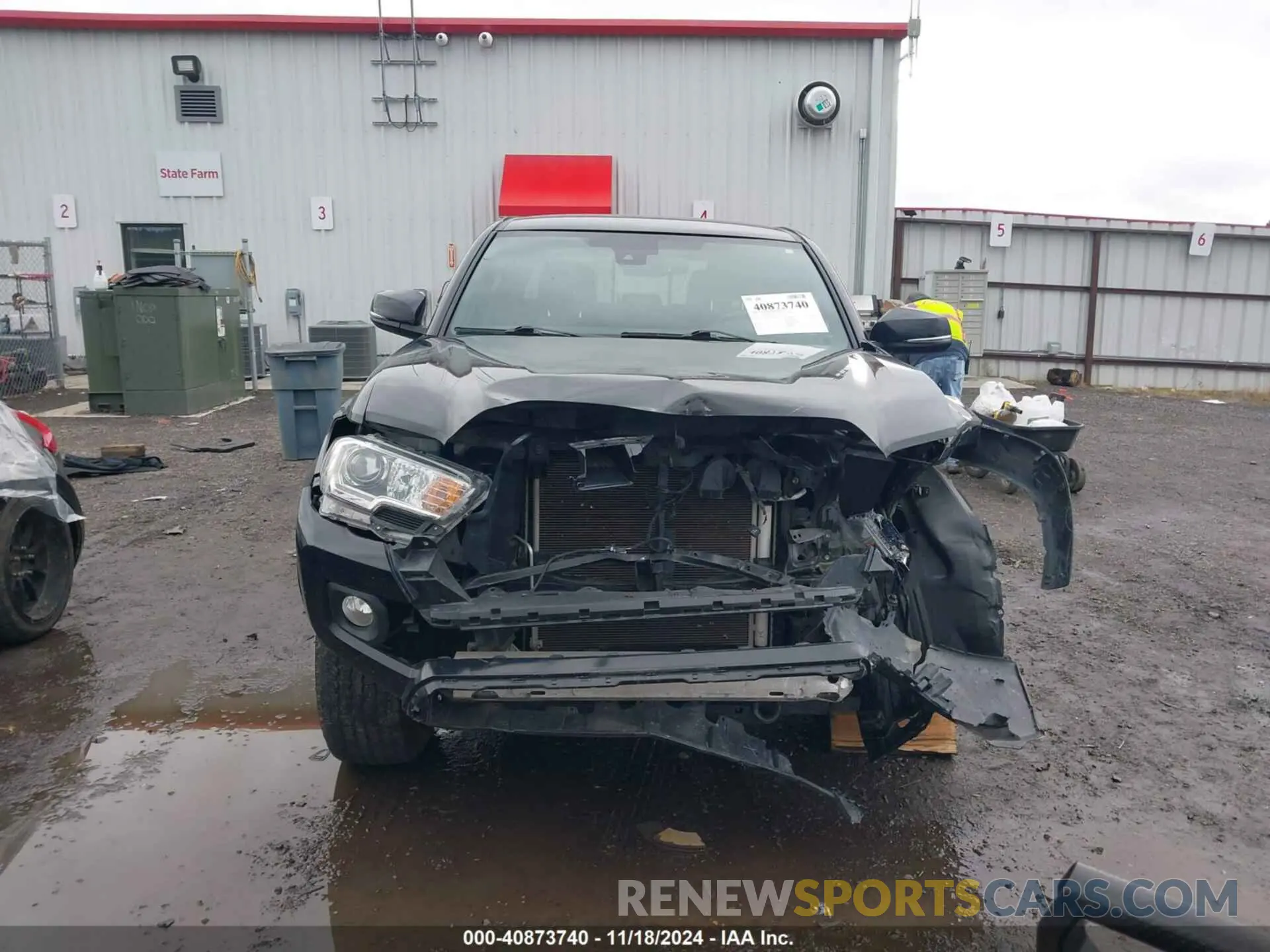 13 Photograph of a damaged car 3TMCZ5AN3MM421594 TOYOTA TACOMA 2021