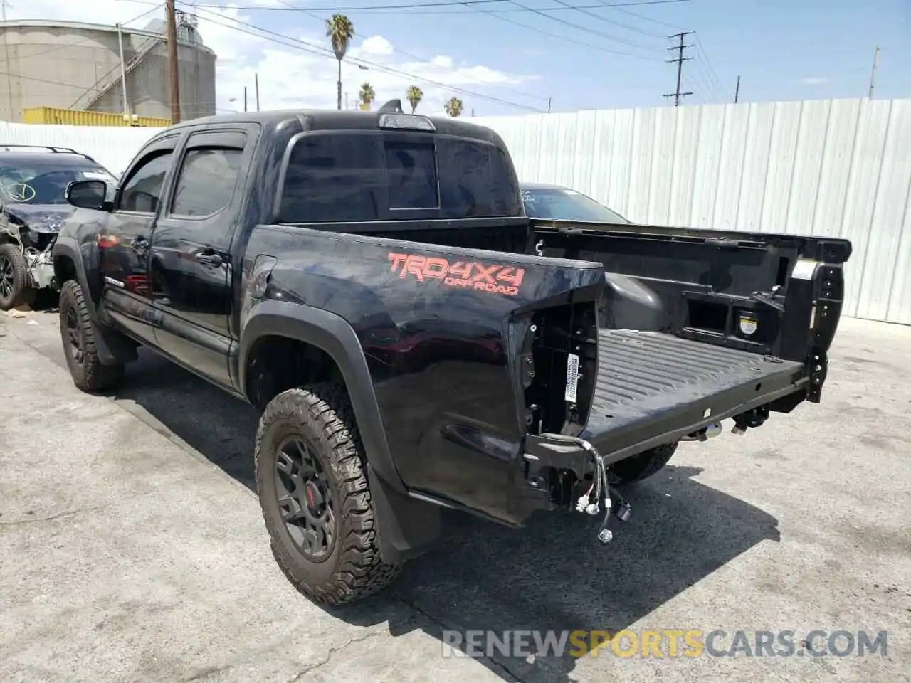 3 Photograph of a damaged car 3TMCZ5AN3MM432000 TOYOTA TACOMA 2021