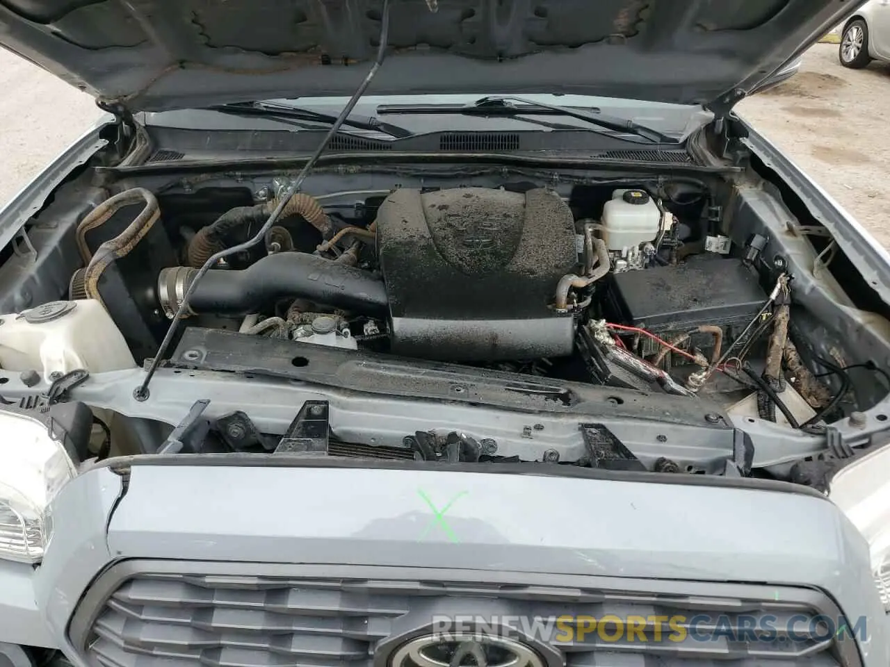 11 Photograph of a damaged car 3TMCZ5AN4MM377413 TOYOTA TACOMA 2021