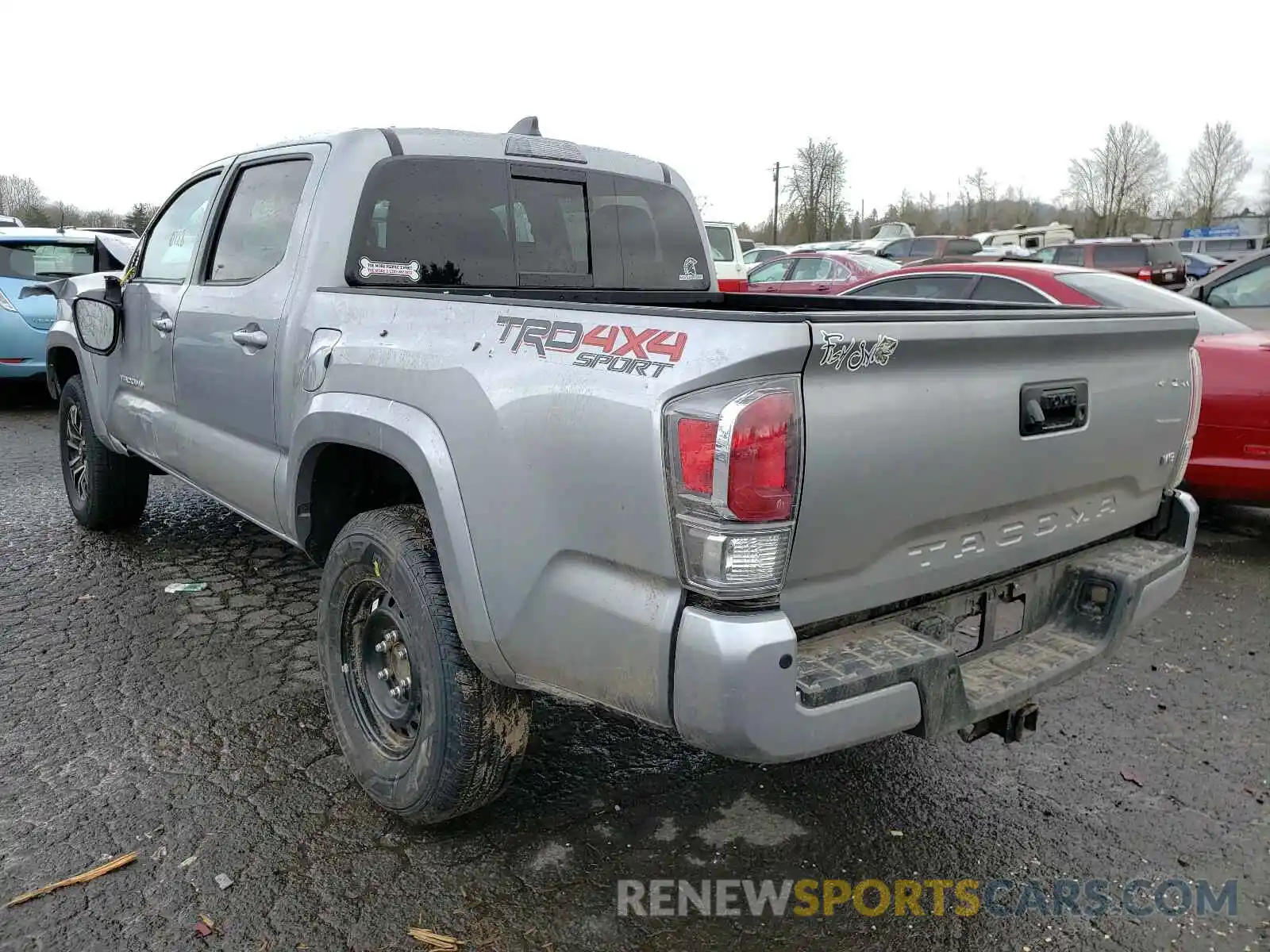 3 Photograph of a damaged car 3TMCZ5AN4MM392932 TOYOTA TACOMA 2021