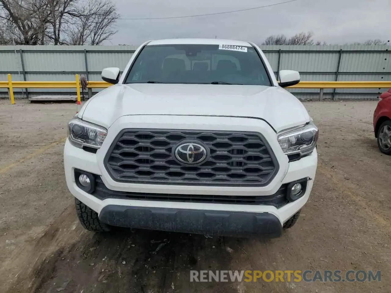 5 Photograph of a damaged car 3TMCZ5AN4MM431874 TOYOTA TACOMA 2021