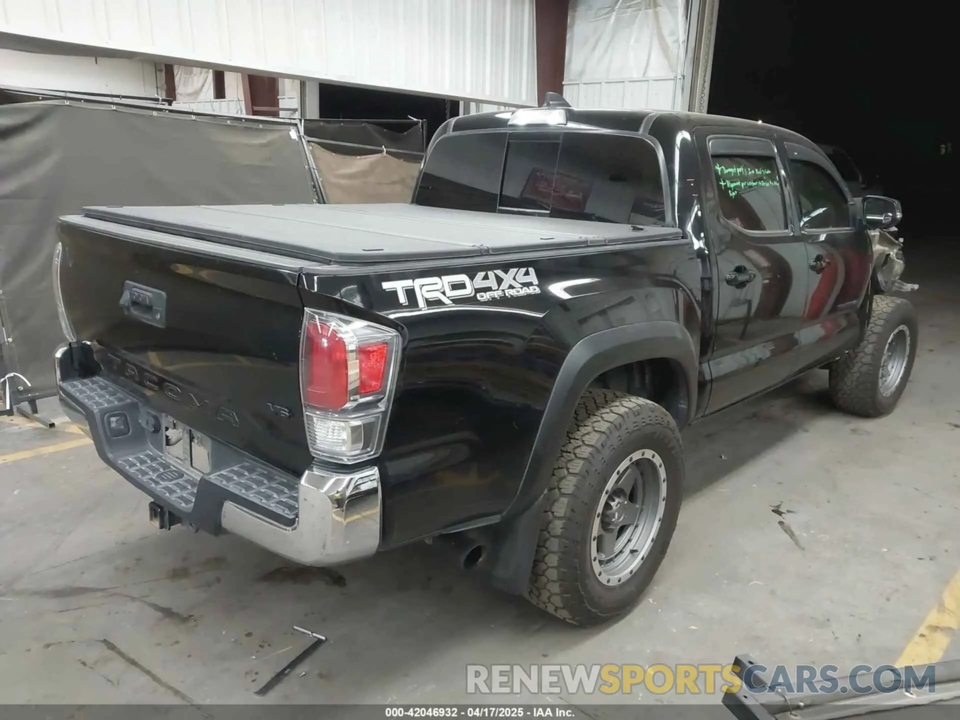 4 Photograph of a damaged car 3TMCZ5AN4MM448304 TOYOTA TACOMA 2021