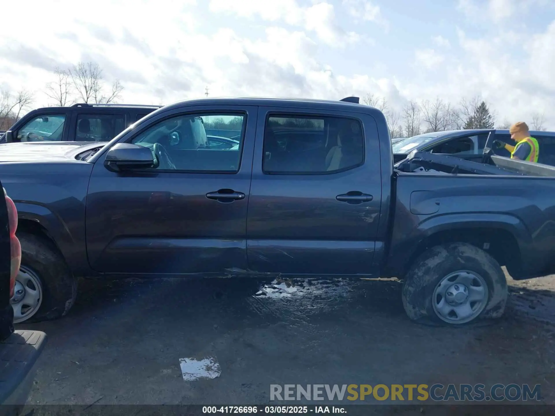 15 Photograph of a damaged car 3TMCZ5AN5MM377663 TOYOTA TACOMA 2021