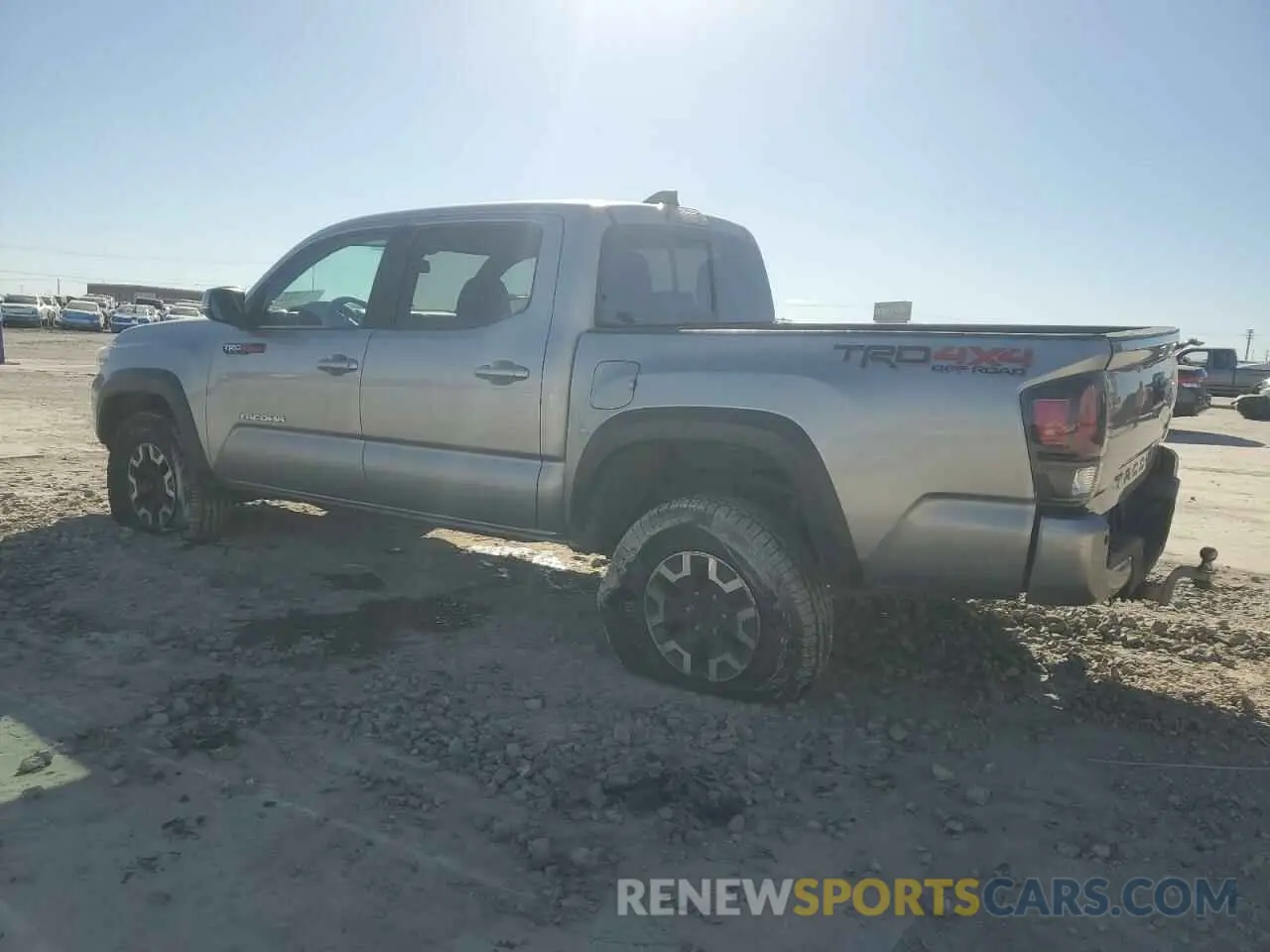 2 Photograph of a damaged car 3TMCZ5AN5MM381468 TOYOTA TACOMA 2021