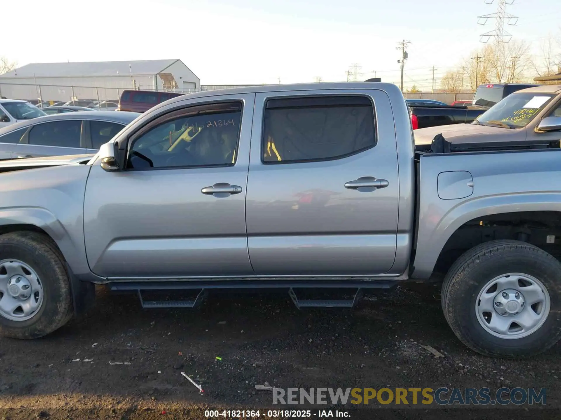 15 Photograph of a damaged car 3TMCZ5AN5MM386394 TOYOTA TACOMA 2021
