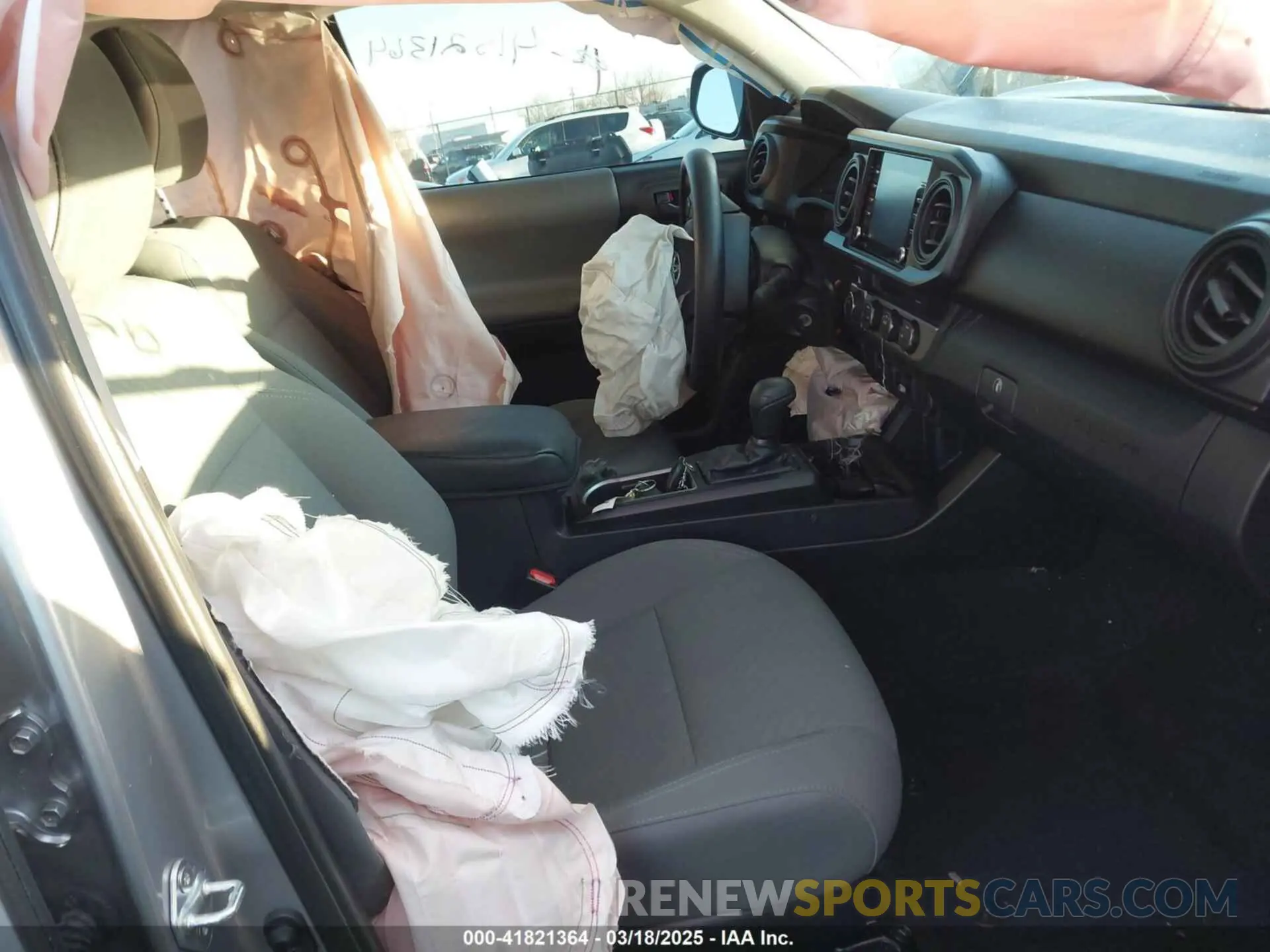 5 Photograph of a damaged car 3TMCZ5AN5MM386394 TOYOTA TACOMA 2021
