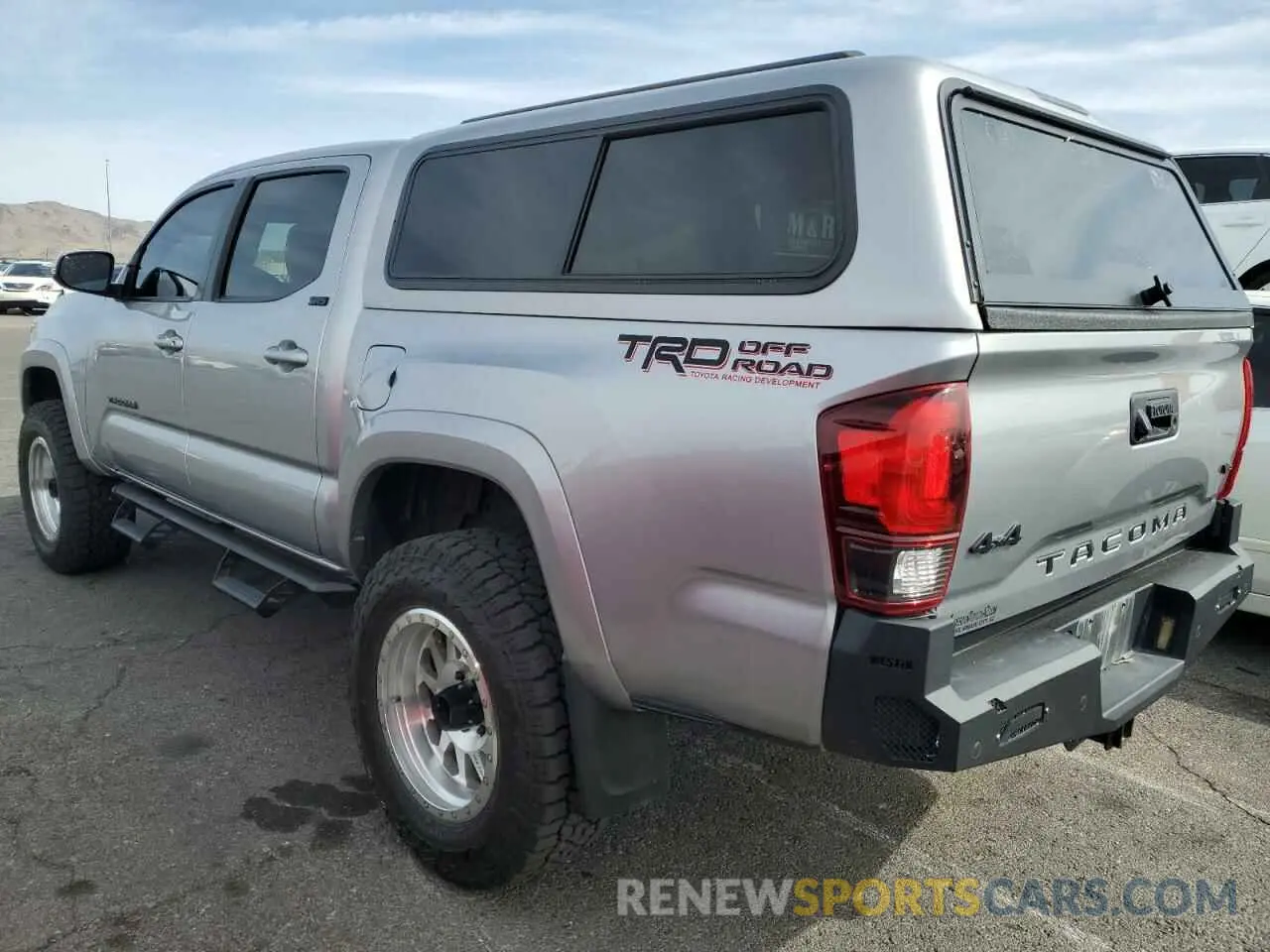 2 Photograph of a damaged car 3TMCZ5AN5MM407597 TOYOTA TACOMA 2021