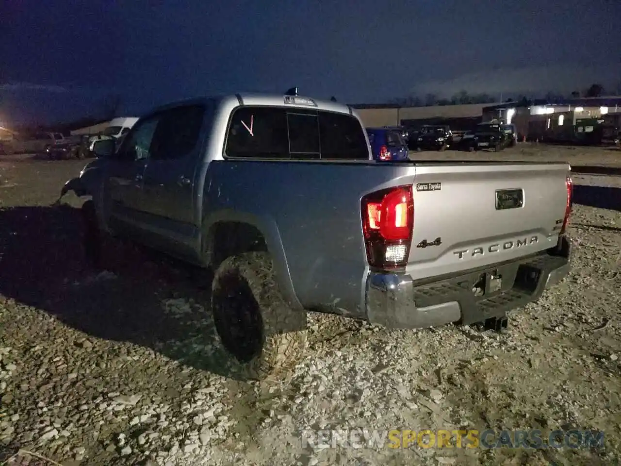 3 Photograph of a damaged car 3TMCZ5AN5MM410788 TOYOTA TACOMA 2021