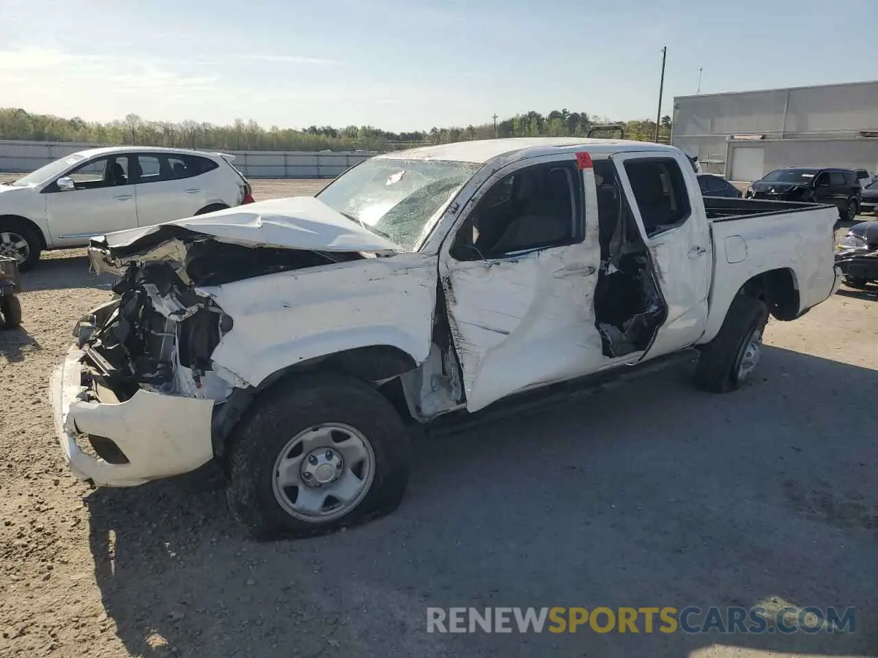 1 Photograph of a damaged car 3TMCZ5AN5MM412637 TOYOTA TACOMA 2021