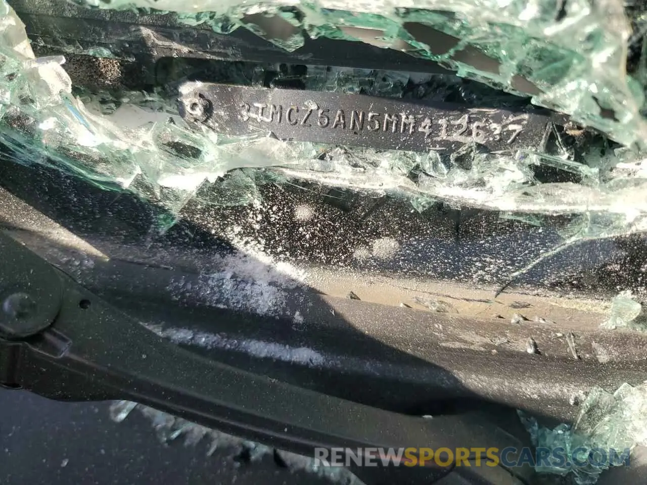 13 Photograph of a damaged car 3TMCZ5AN5MM412637 TOYOTA TACOMA 2021