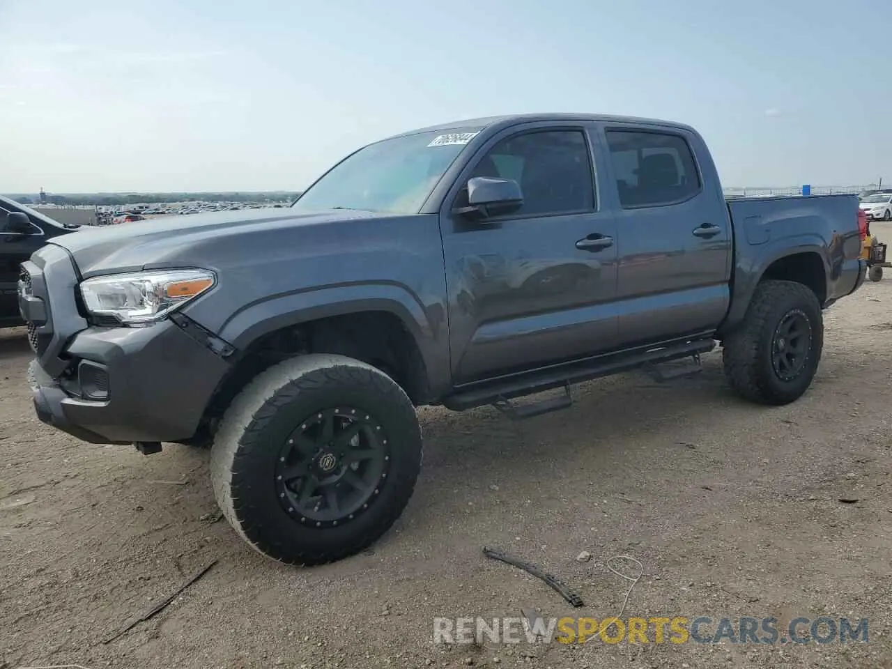 1 Photograph of a damaged car 3TMCZ5AN5MM415070 TOYOTA TACOMA 2021