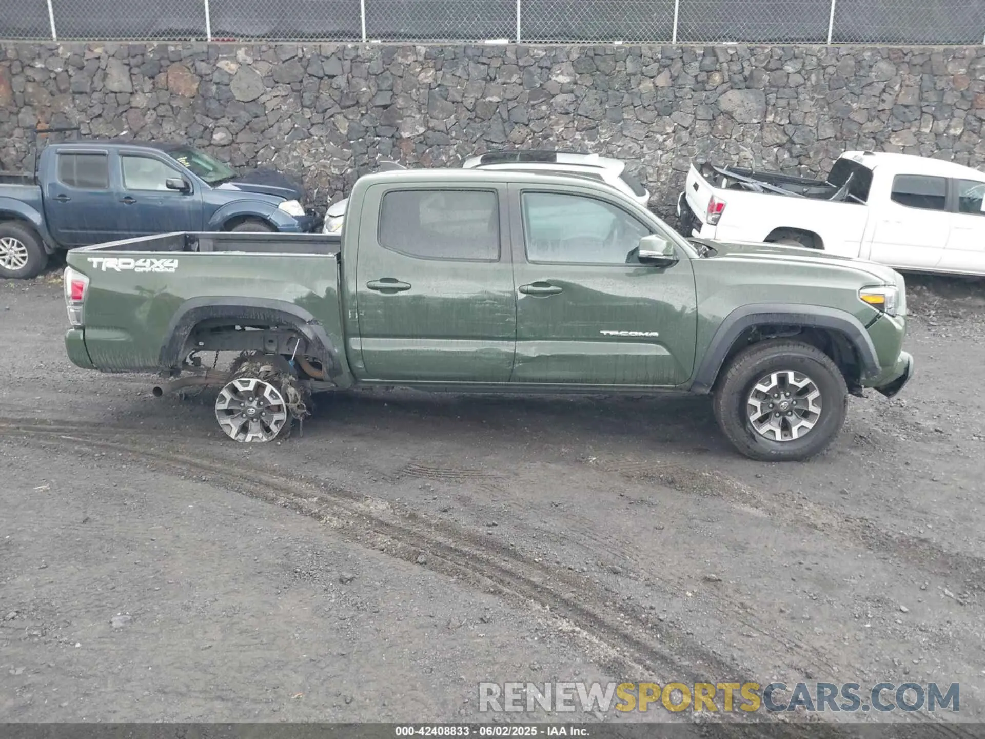 6 Photograph of a damaged car 3TMCZ5AN5MM416655 TOYOTA TACOMA 2021
