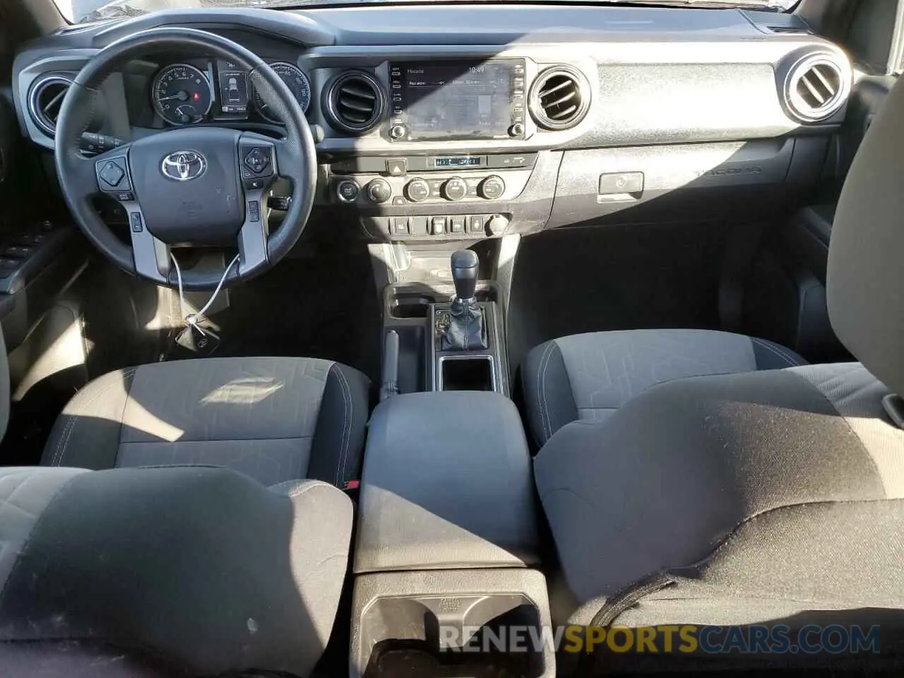 8 Photograph of a damaged car 3TMCZ5AN5MM436971 TOYOTA TACOMA 2021