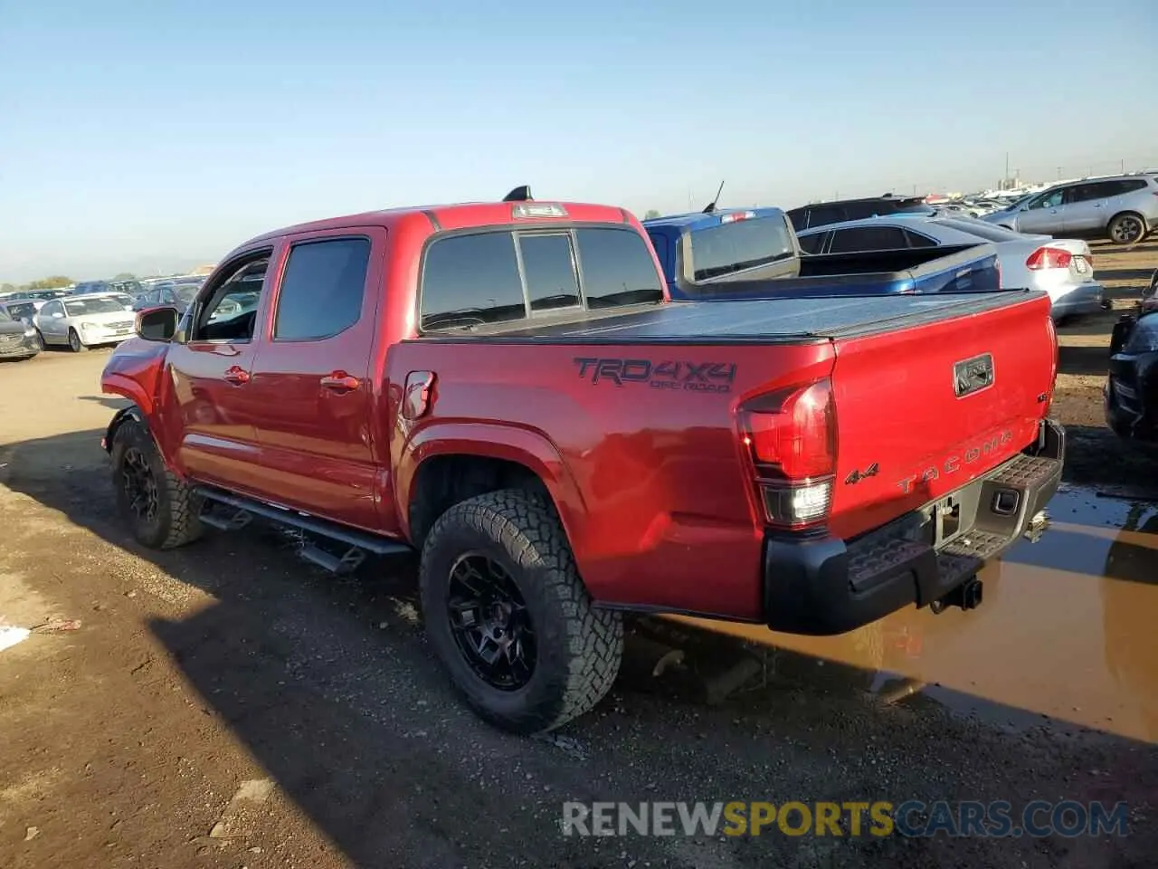 2 Photograph of a damaged car 3TMCZ5AN6MM386825 TOYOTA TACOMA 2021