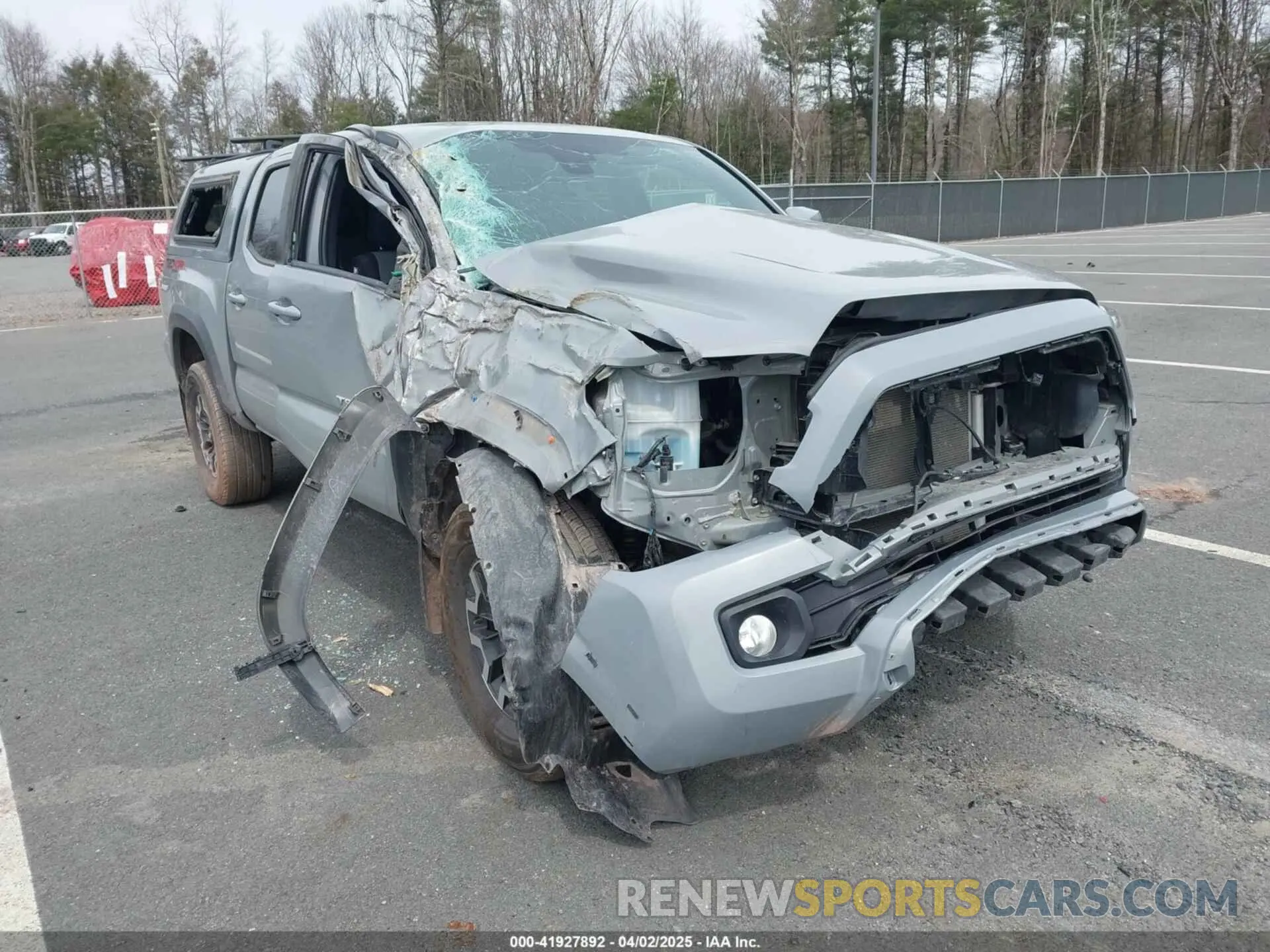 6 Photograph of a damaged car 3TMCZ5AN6MM392673 TOYOTA TACOMA 2021