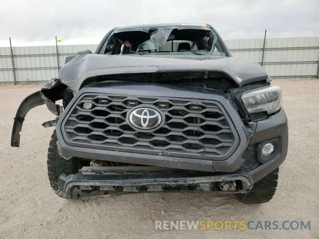 5 Photograph of a damaged car 3TMCZ5AN6MM412159 TOYOTA TACOMA 2021