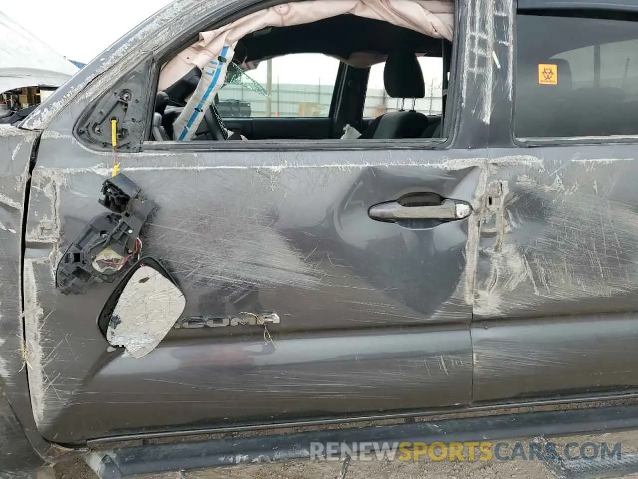7 Photograph of a damaged car 3TMCZ5AN6MM412159 TOYOTA TACOMA 2021