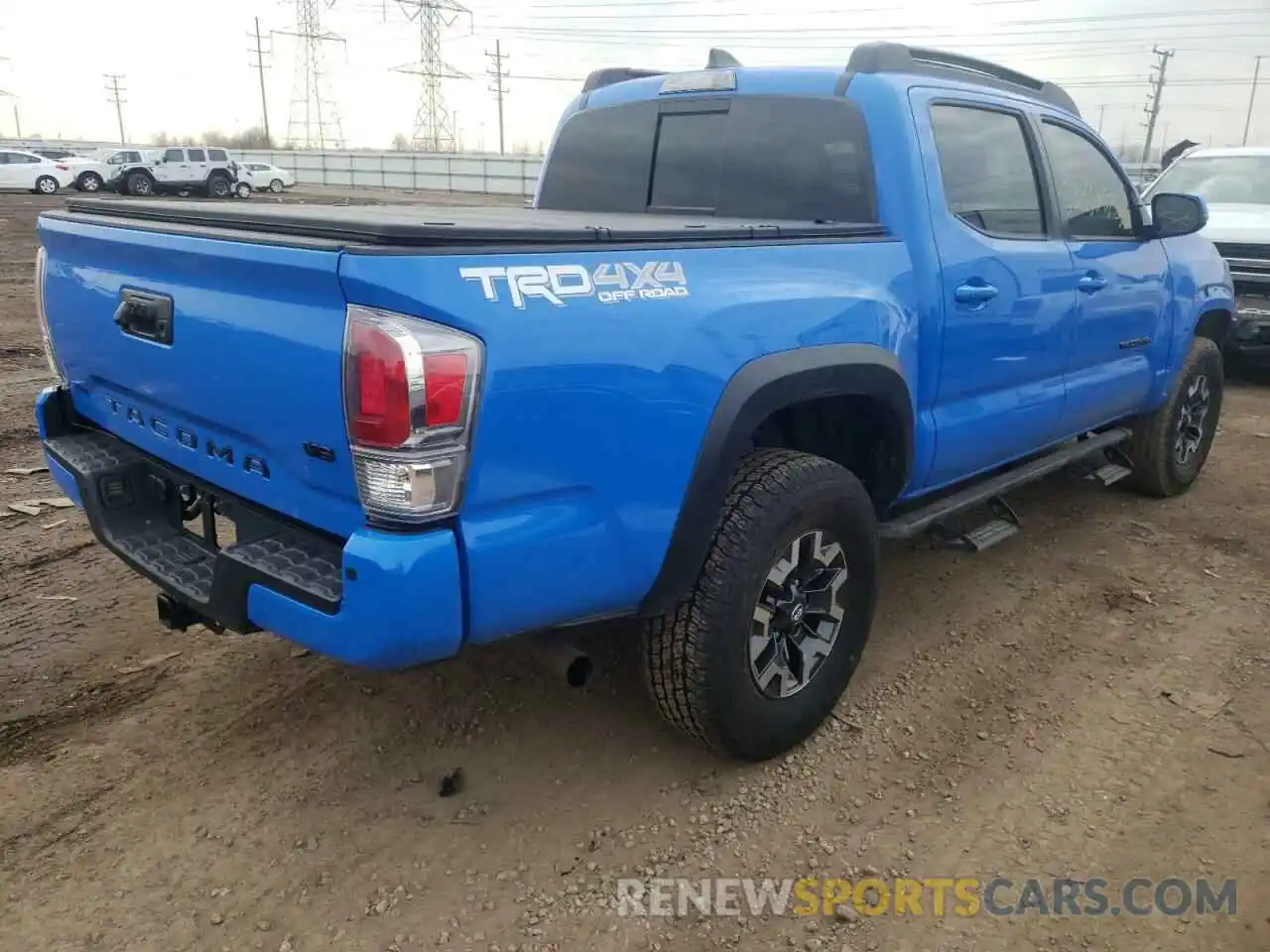 4 Photograph of a damaged car 3TMCZ5AN7MM381519 TOYOTA TACOMA 2021