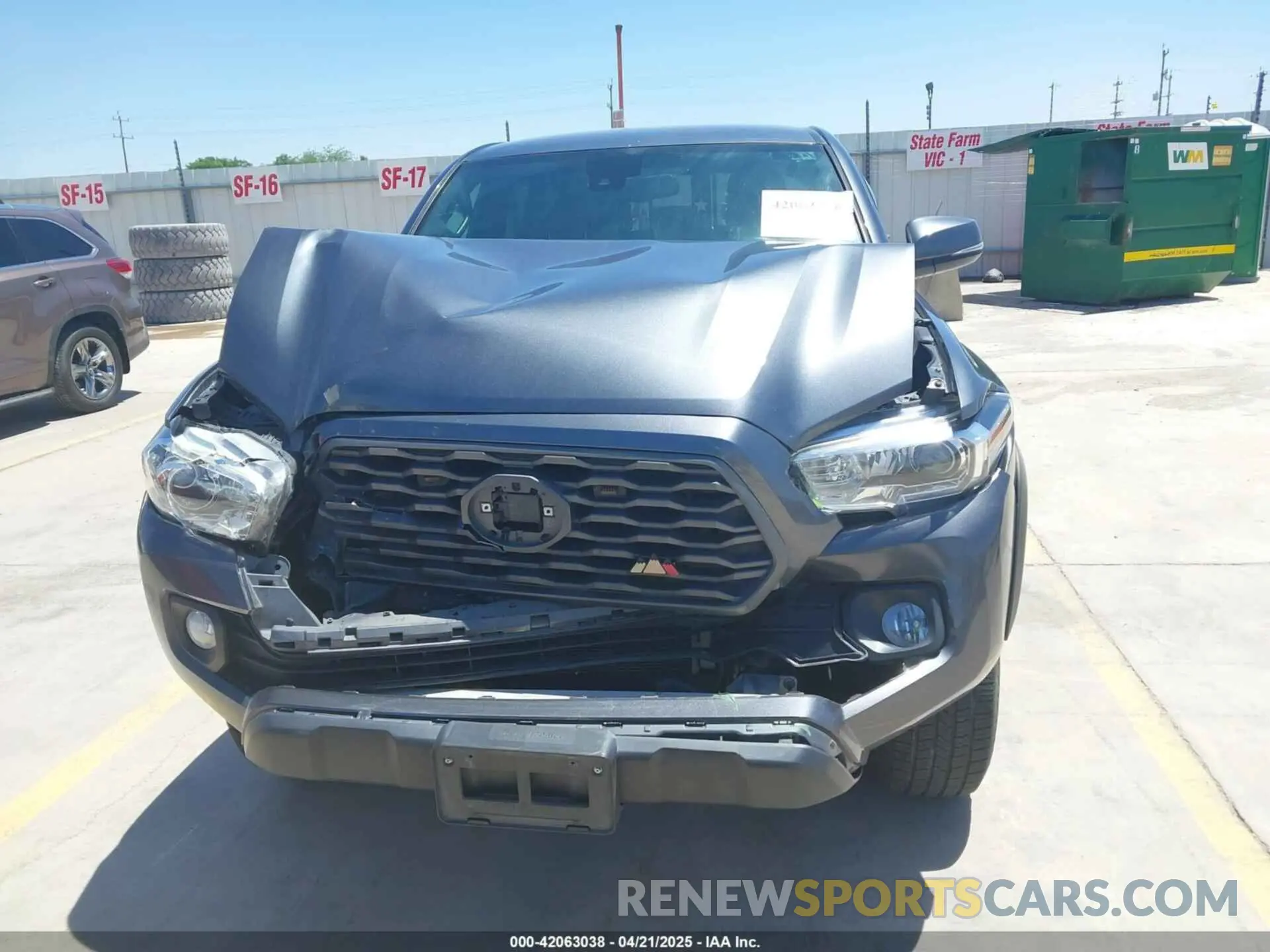 12 Photograph of a damaged car 3TMCZ5AN7MM399387 TOYOTA TACOMA 2021