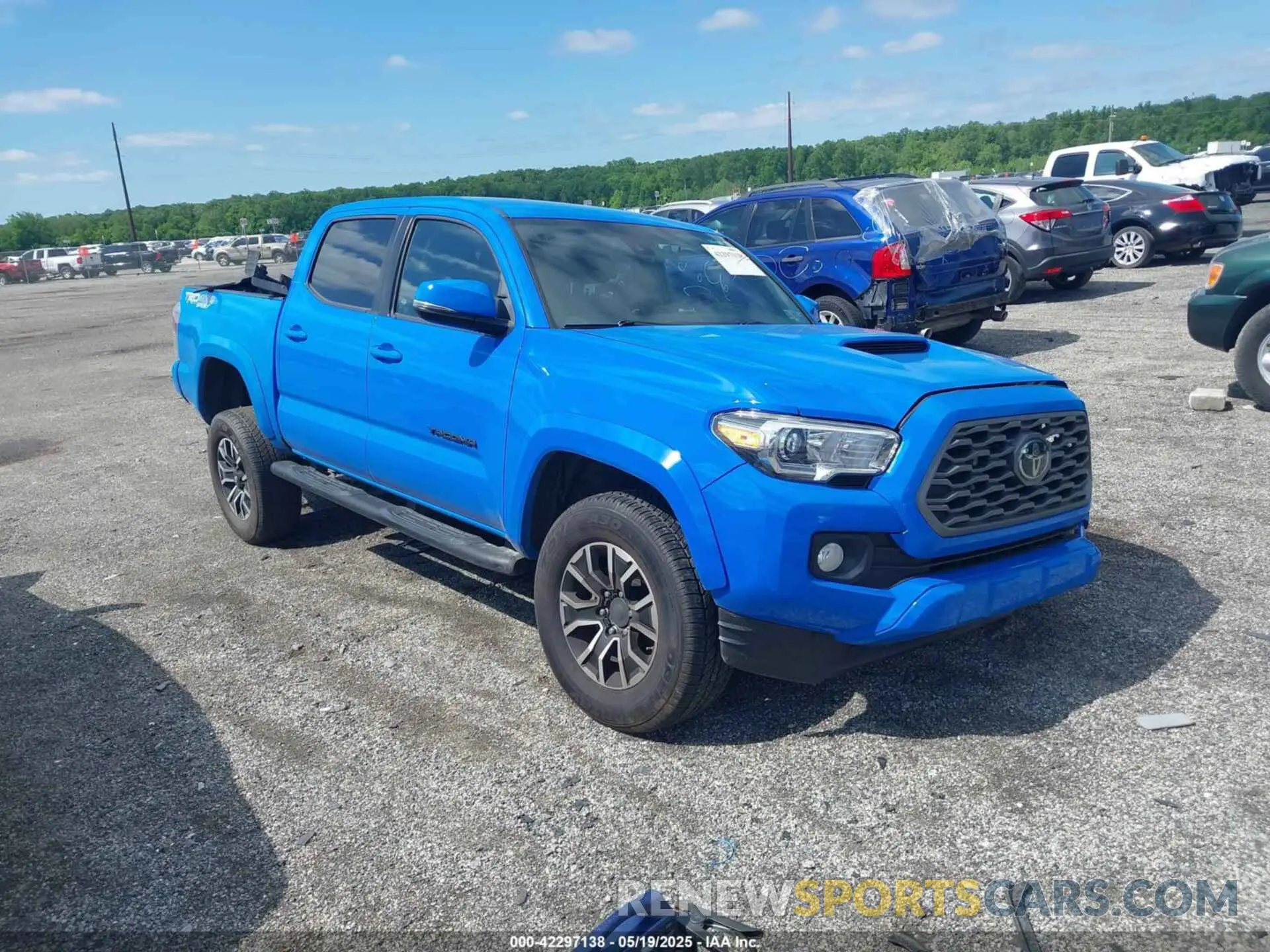1 Photograph of a damaged car 3TMCZ5AN8MM374398 TOYOTA TACOMA 2021