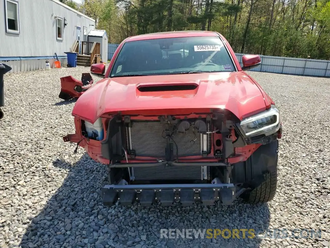 5 Photograph of a damaged car 3TMCZ5AN8MM378483 TOYOTA TACOMA 2021