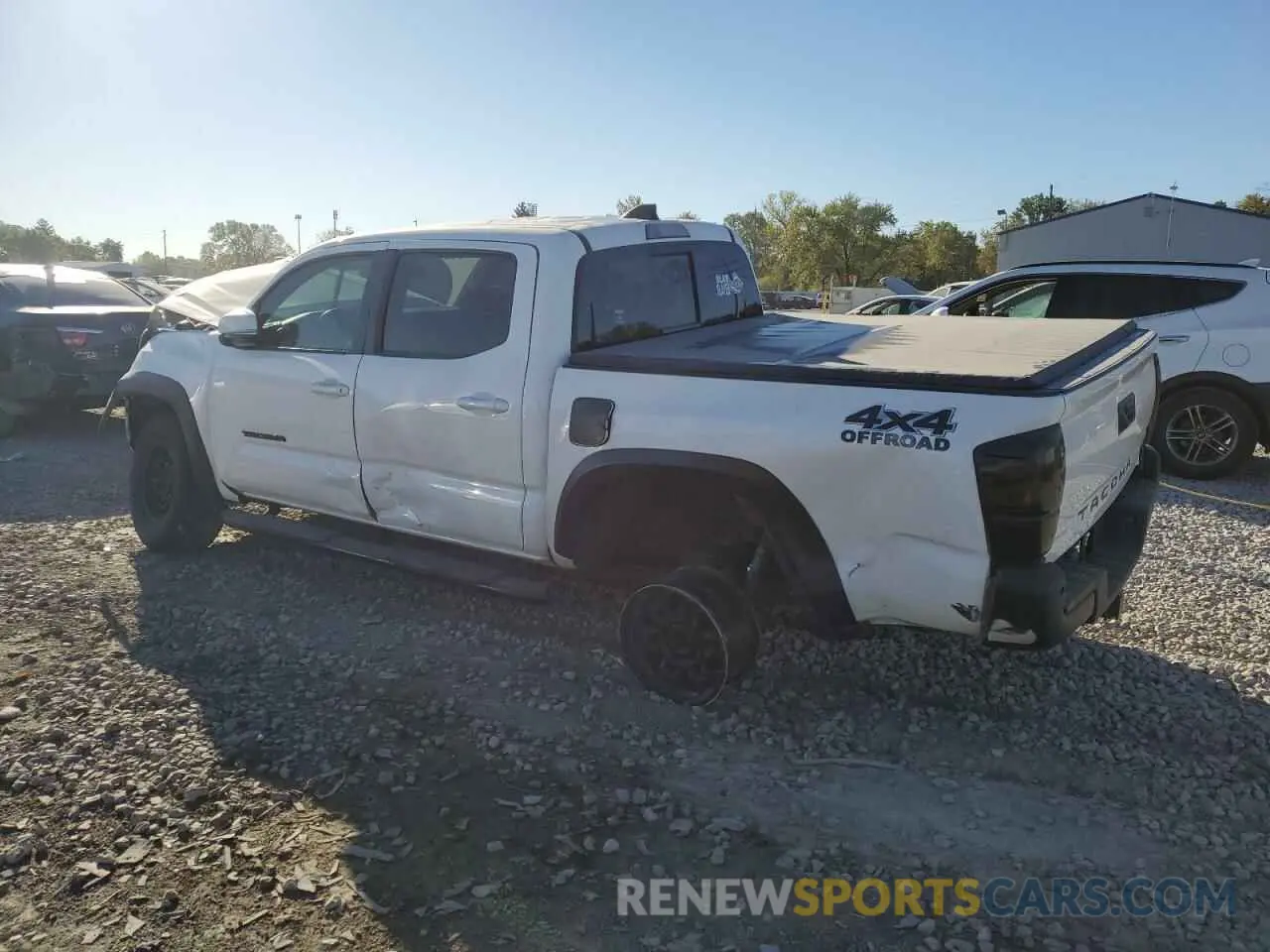 2 Photograph of a damaged car 3TMCZ5AN8MM381707 TOYOTA TACOMA 2021