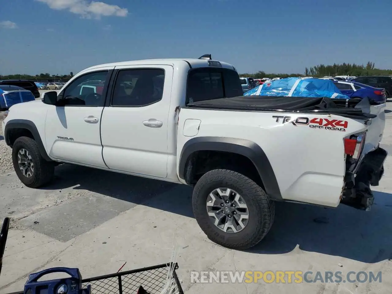 2 Photograph of a damaged car 3TMCZ5AN8MM391881 TOYOTA TACOMA 2021