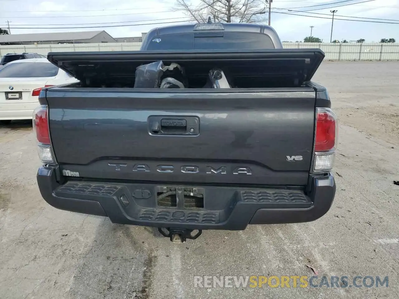 6 Photograph of a damaged car 3TMCZ5AN8MM397275 TOYOTA TACOMA 2021
