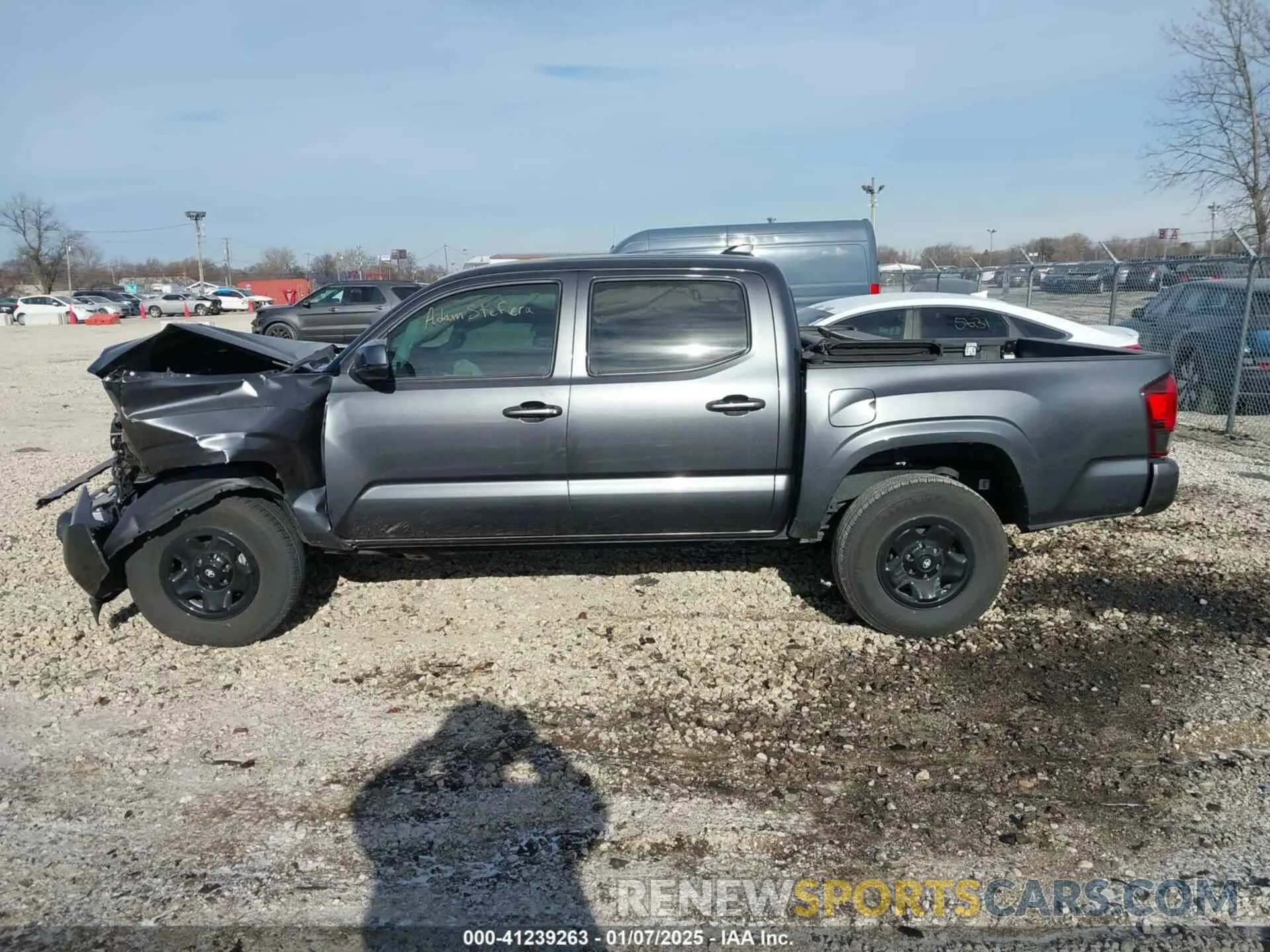 13 Photograph of a damaged car 3TMCZ5AN8MM423888 TOYOTA TACOMA 2021