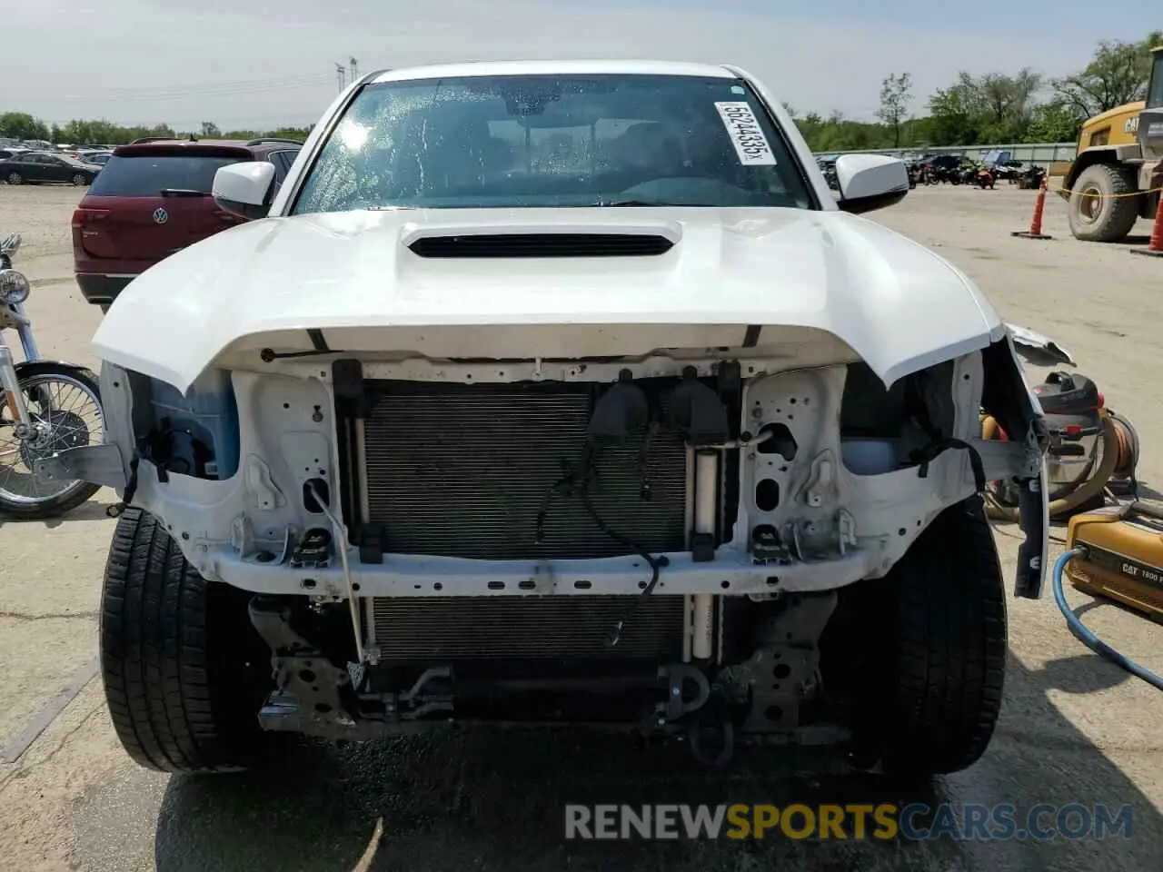 5 Photograph of a damaged car 3TMCZ5AN8MM433272 TOYOTA TACOMA 2021