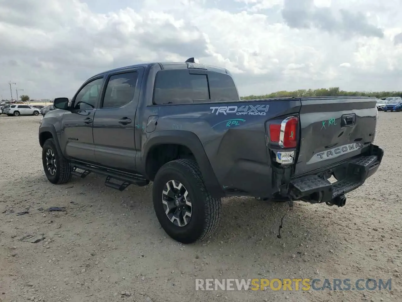 2 Photograph of a damaged car 3TMCZ5AN8MM440755 TOYOTA TACOMA 2021