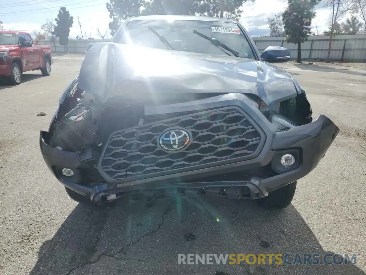 5 Photograph of a damaged car 3TMCZ5AN8MM445485 TOYOTA TACOMA 2021