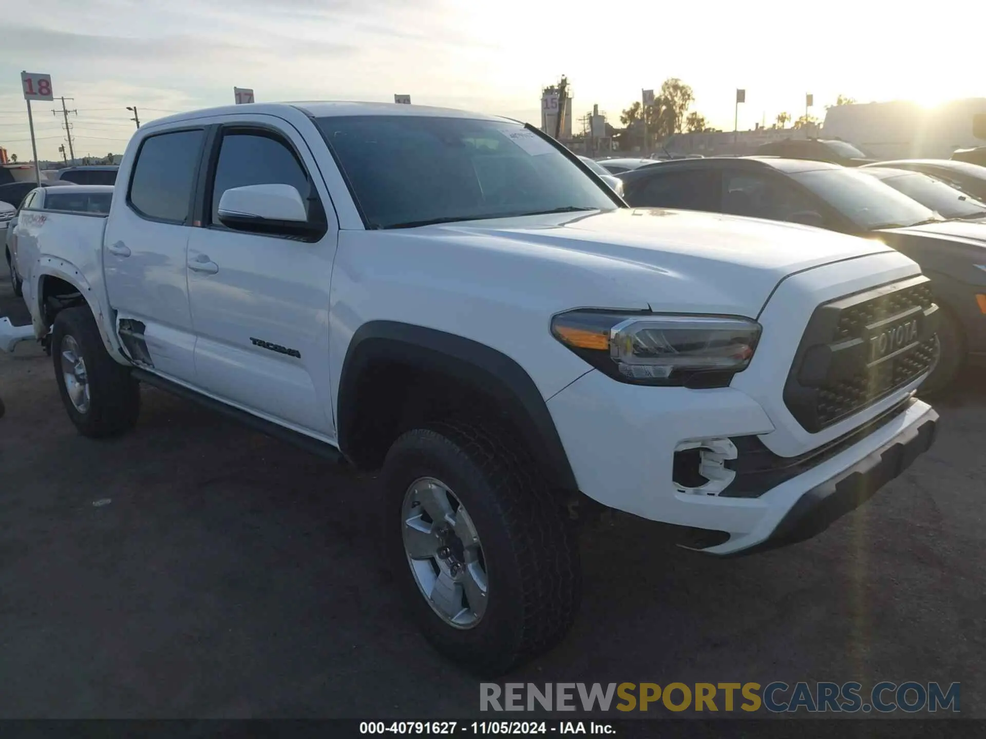 1 Photograph of a damaged car 3TMCZ5AN8MM450489 TOYOTA TACOMA 2021