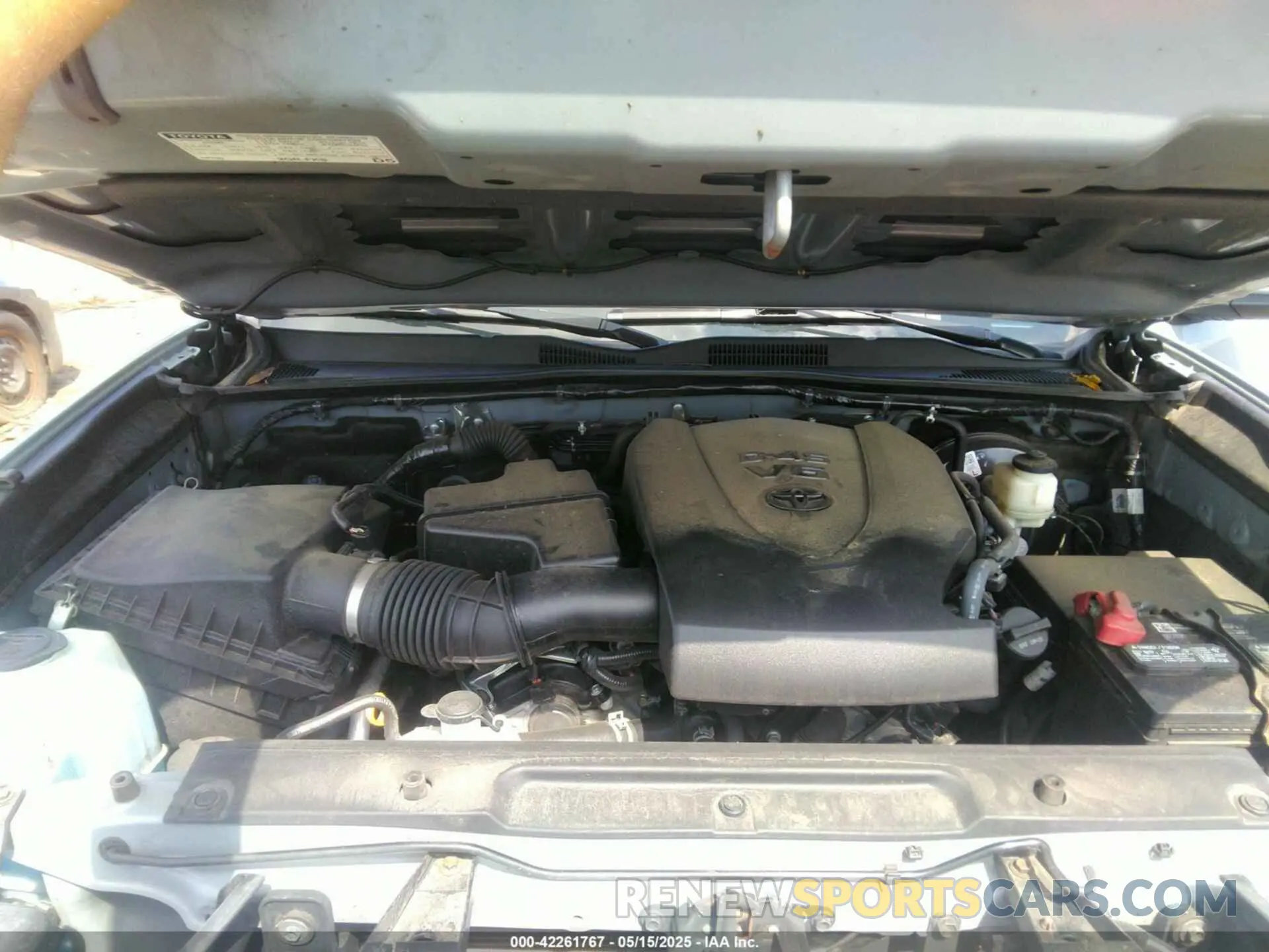 10 Photograph of a damaged car 3TMCZ5AN9MM374071 TOYOTA TACOMA 2021