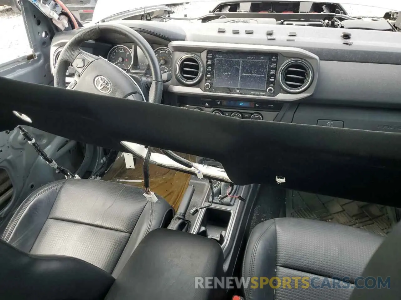 8 Photograph of a damaged car 3TMCZ5AN9MM374491 TOYOTA TACOMA 2021