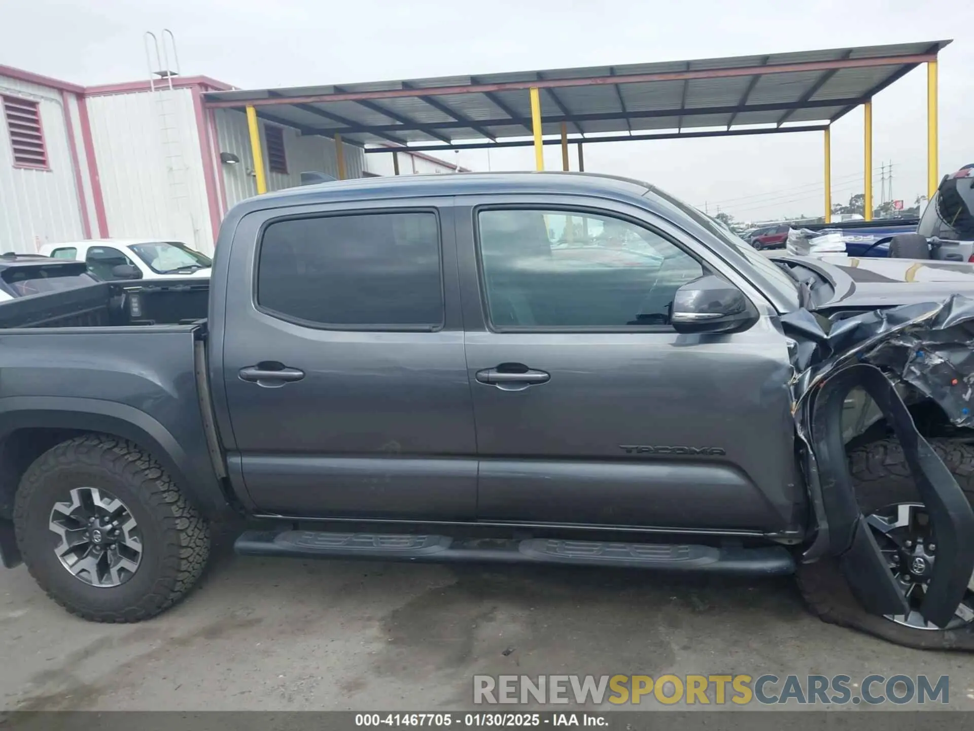 13 Photograph of a damaged car 3TMCZ5AN9MM397611 TOYOTA TACOMA 2021