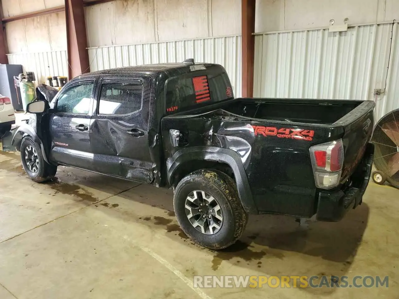 2 Photograph of a damaged car 3TMCZ5AN9MM422264 TOYOTA TACOMA 2021