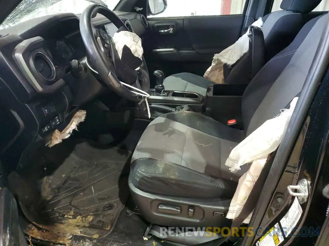 7 Photograph of a damaged car 3TMCZ5AN9MM422264 TOYOTA TACOMA 2021