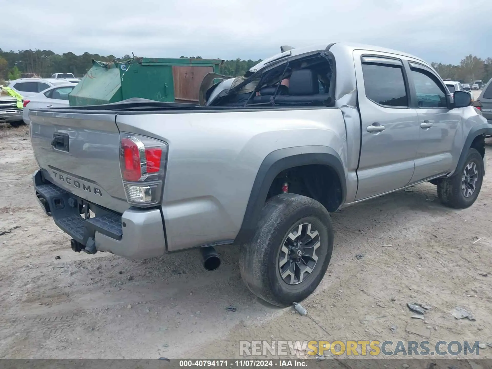 4 Photograph of a damaged car 3TMCZ5ANXMM372426 TOYOTA TACOMA 2021