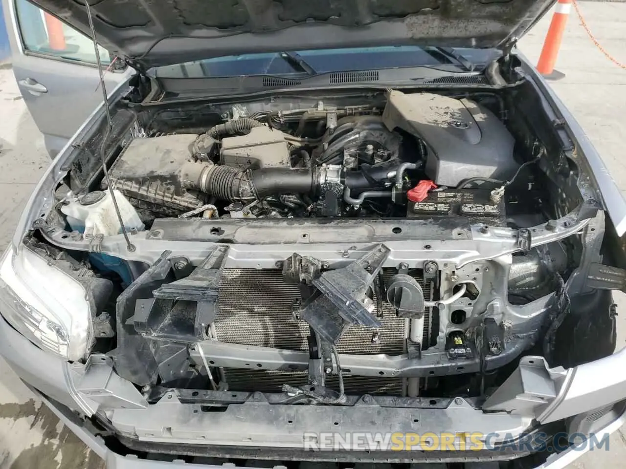 11 Photograph of a damaged car 3TMCZ5ANXMM401567 TOYOTA TACOMA 2021