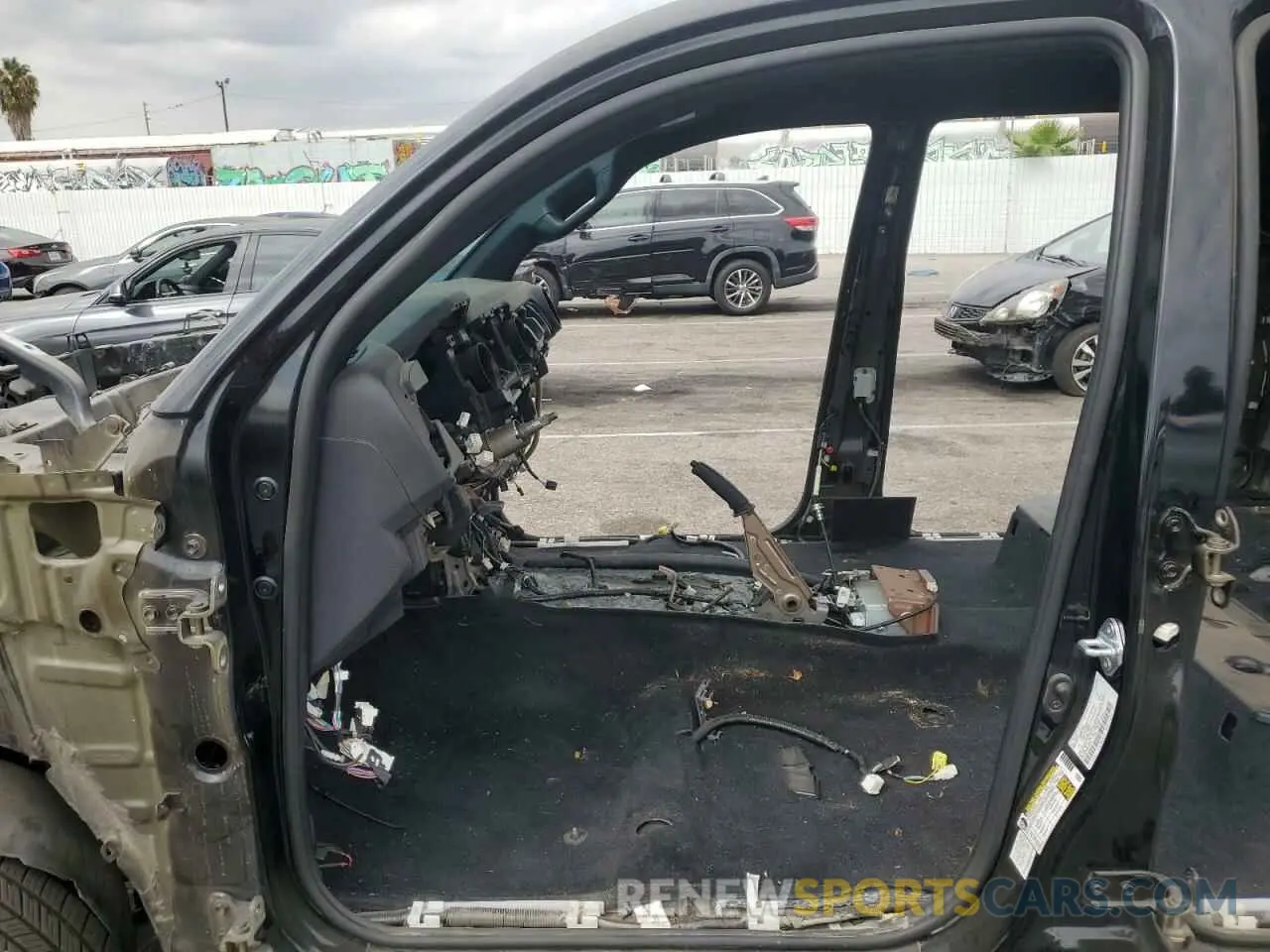 7 Photograph of a damaged car 3TMCZ5ANXMM415341 TOYOTA TACOMA 2021