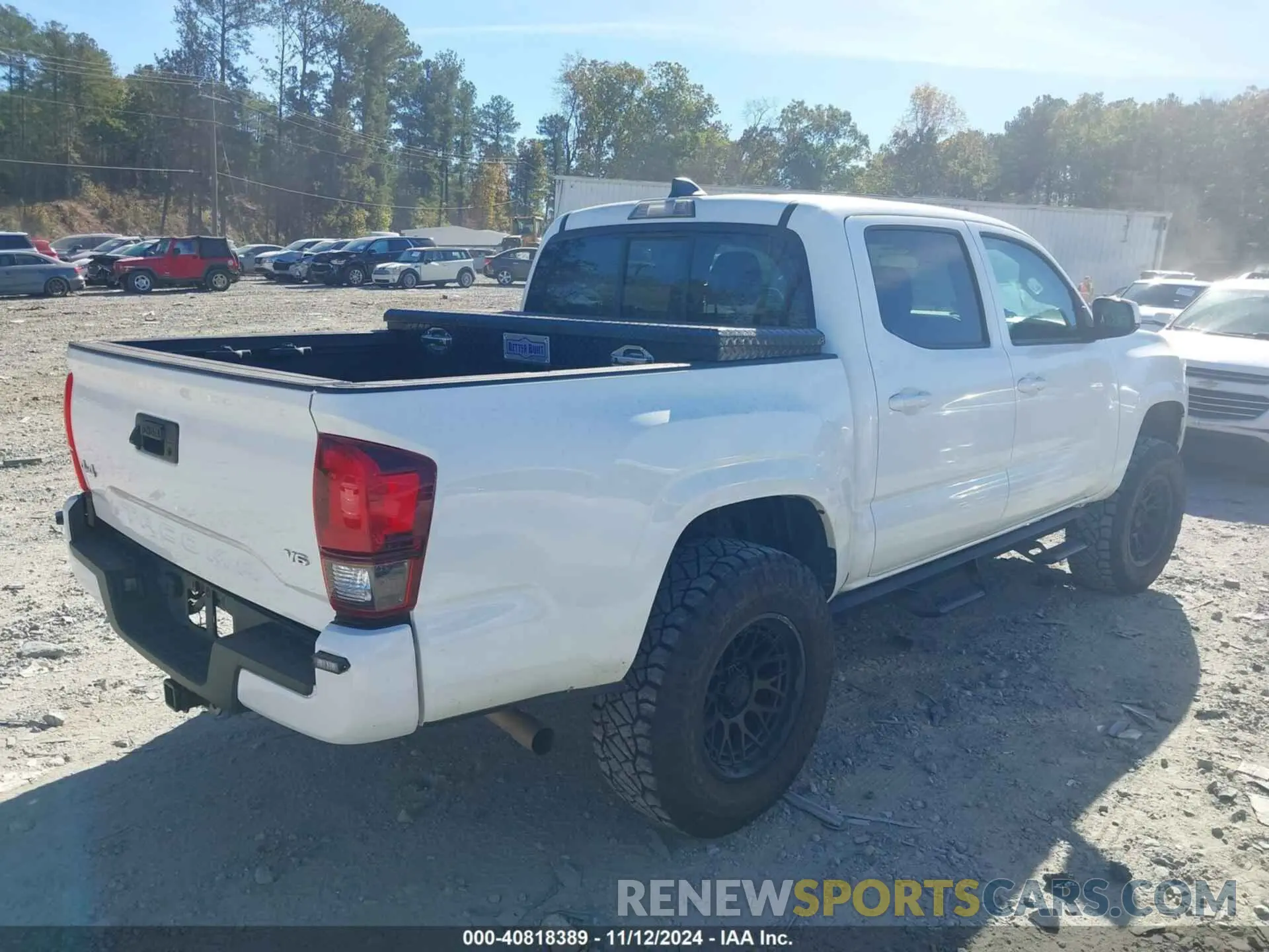 4 Photograph of a damaged car 3TMCZ5ANXMM432253 TOYOTA TACOMA 2021