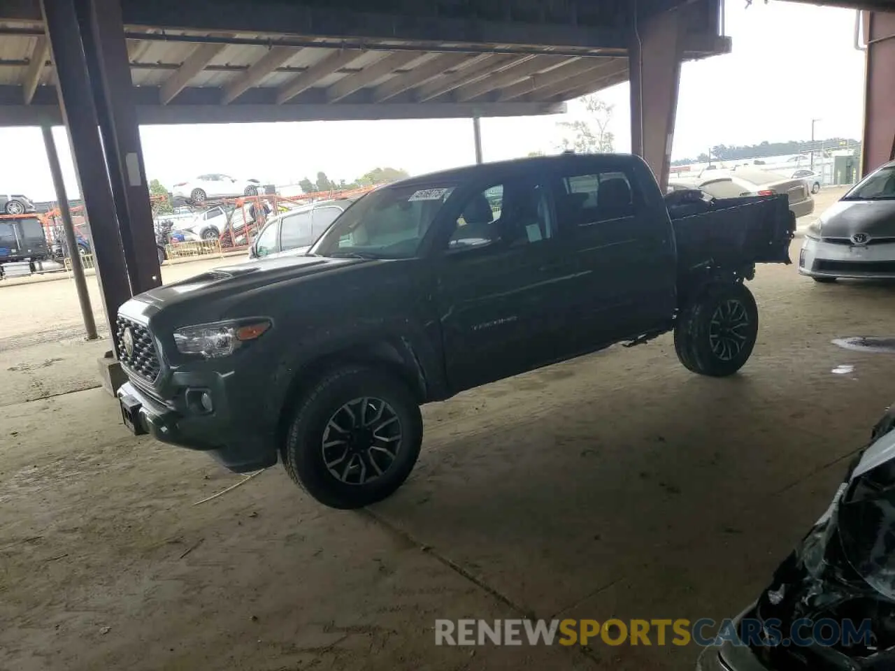 1 Photograph of a damaged car 3TMCZ5ANXMM442412 TOYOTA TACOMA 2021