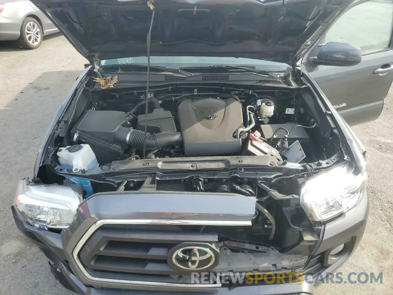 12 Photograph of a damaged car 3TMCZ5ANXMM442877 TOYOTA TACOMA 2021