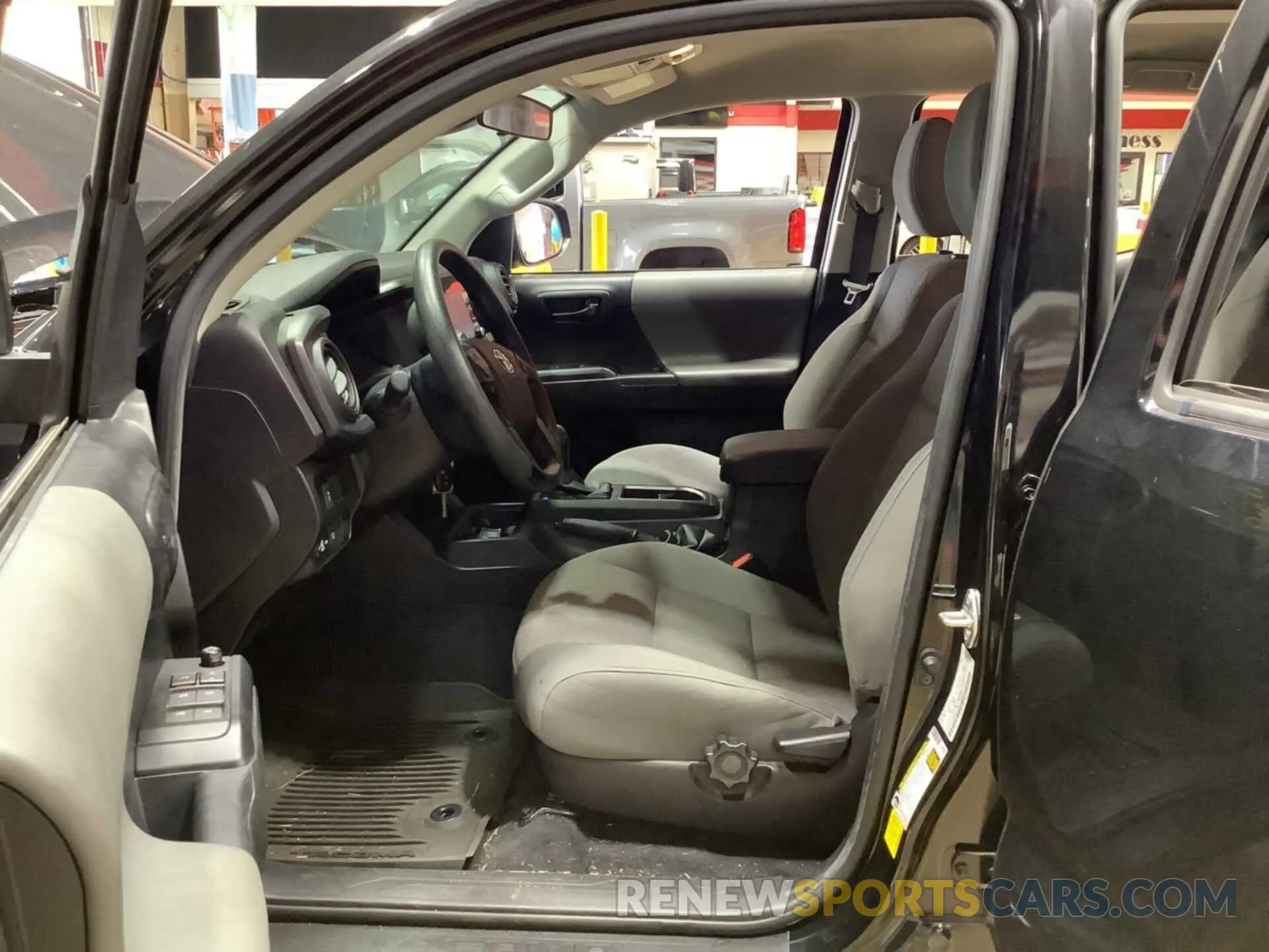 8 Photograph of a damaged car 3TMCZ5ANXMM445424 TOYOTA TACOMA 2021
