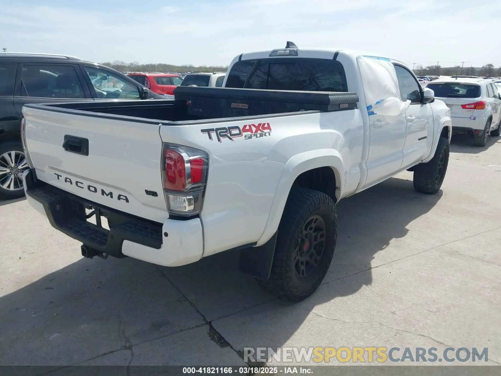 4 Photograph of a damaged car 3TMDZ5BN1MM103301 TOYOTA TACOMA 2021
