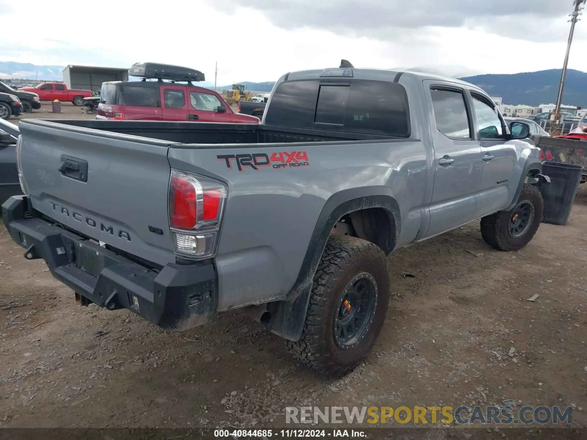 4 Photograph of a damaged car 3TMDZ5BN2MM099422 TOYOTA TACOMA 2021