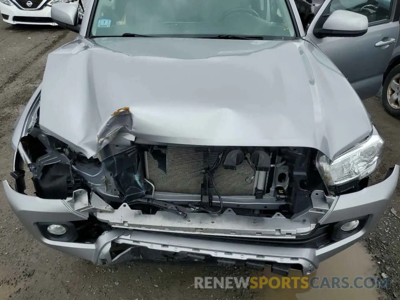 11 Photograph of a damaged car 3TMDZ5BN2MM115778 TOYOTA TACOMA 2021