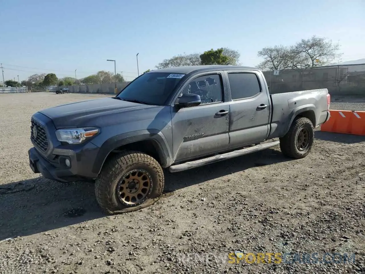 1 Photograph of a damaged car 3TMDZ5BN3MM101291 TOYOTA TACOMA 2021